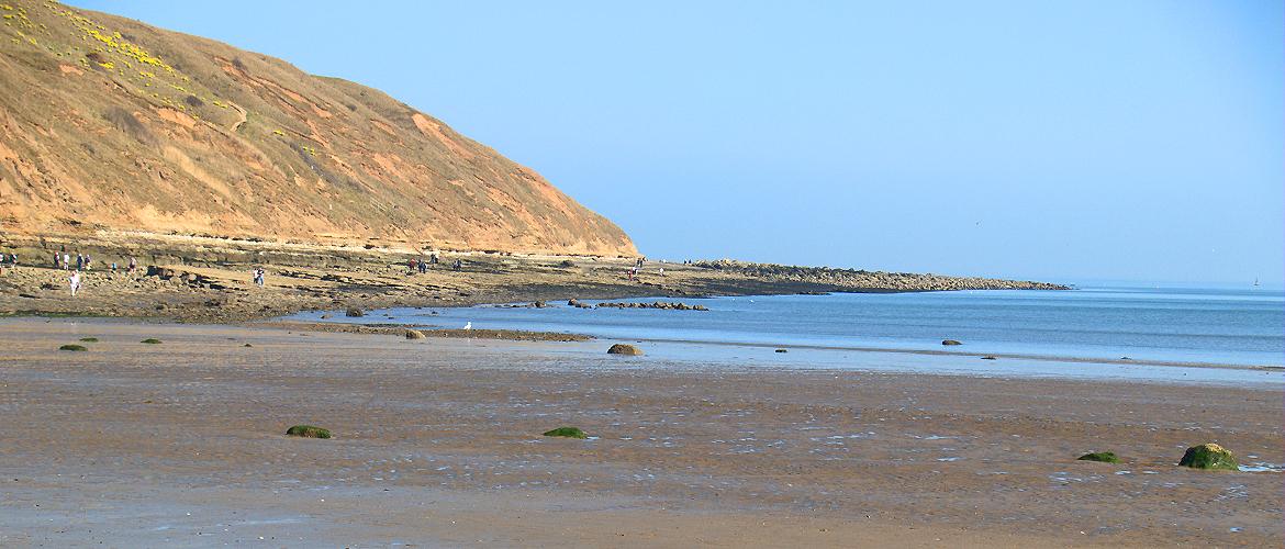 Filey Brig side